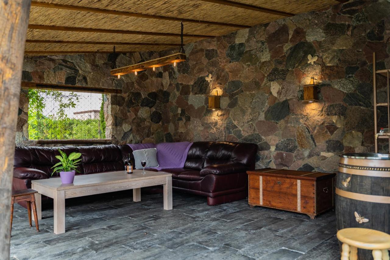 Cat Stone Pisz Exterior foto